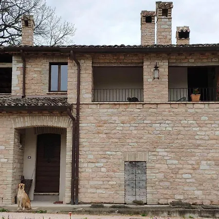 Nocleg ze śniadaniem La Corte Di Nonna Quercia